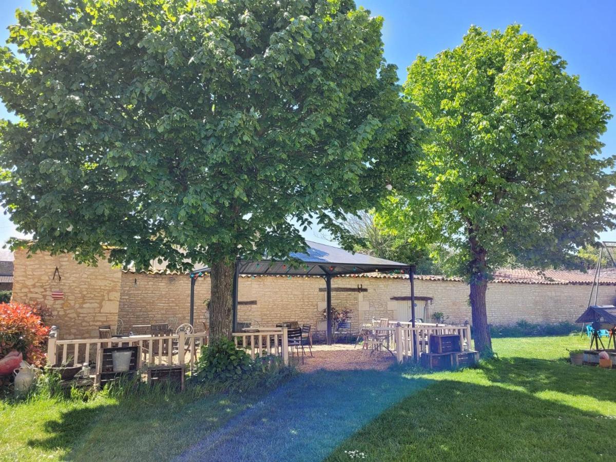 La Roseraie Bed & Breakfast 4*