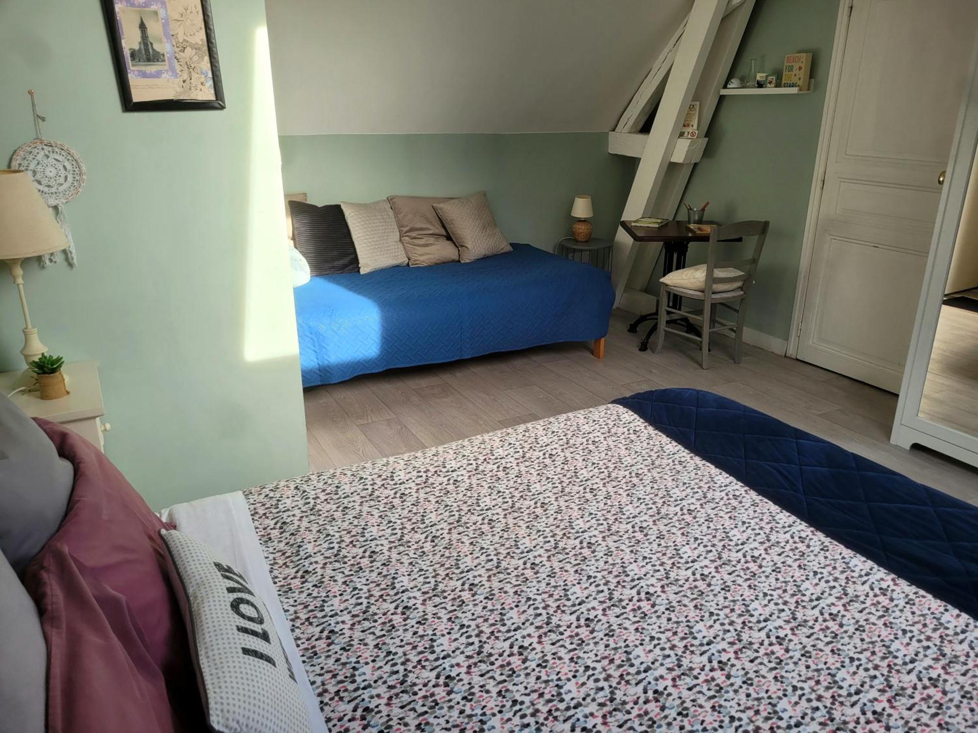 La Roseraie Bed & Breakfast
