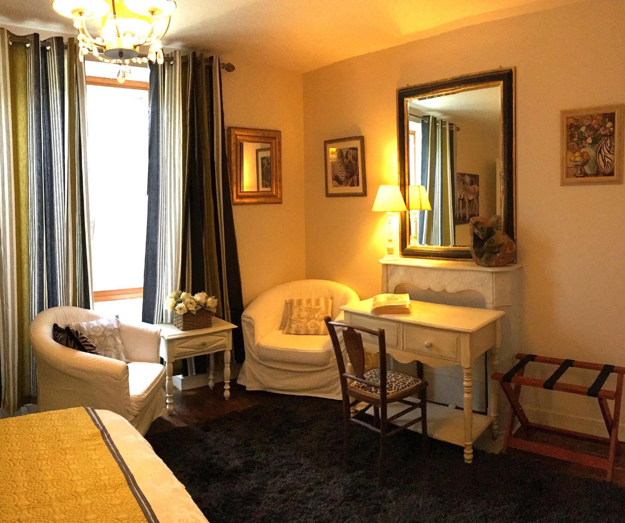 La Roseraie Bed & Breakfast 4*